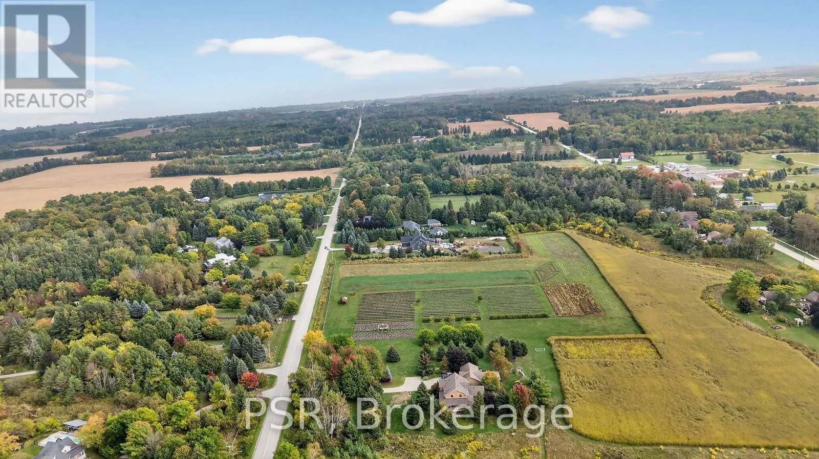 7563 36/37 NOTTAWASAGA SIDE ROAD