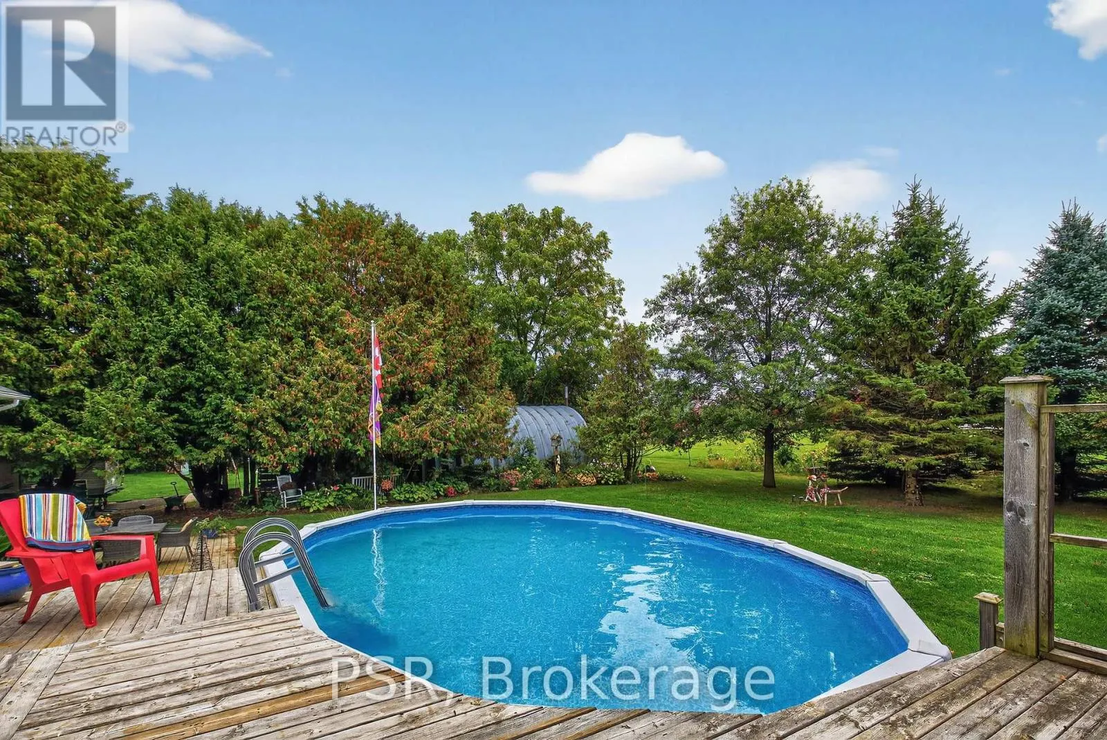 7563 36/37 NOTTAWASAGA SIDE ROAD