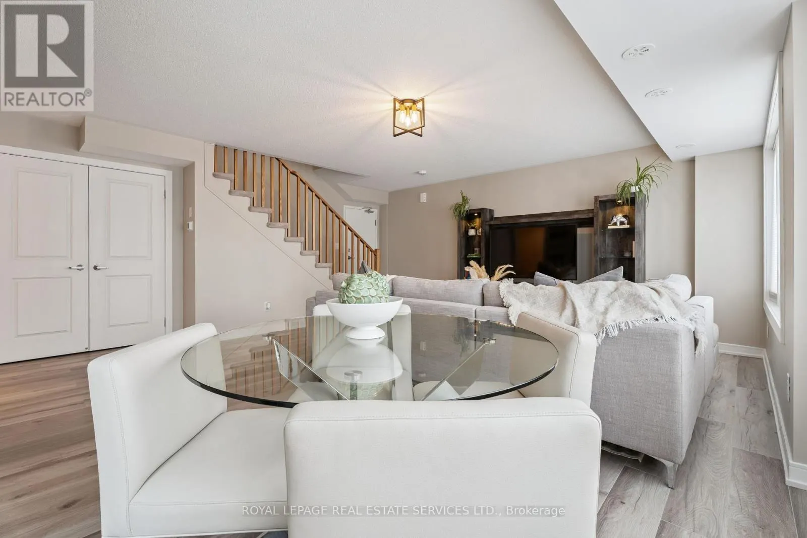 115 APPLETREE LANE