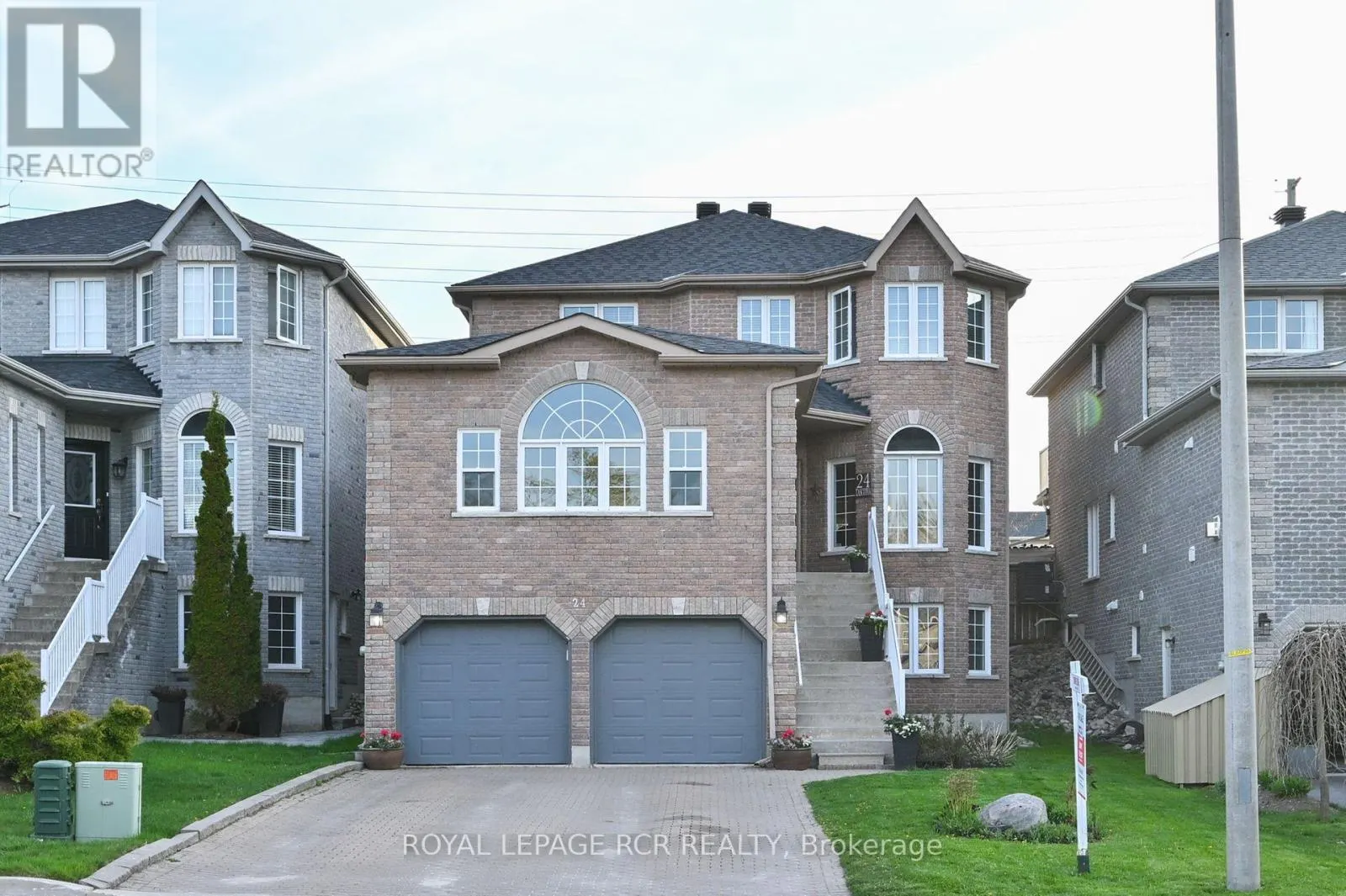 24 TASCONA COURT