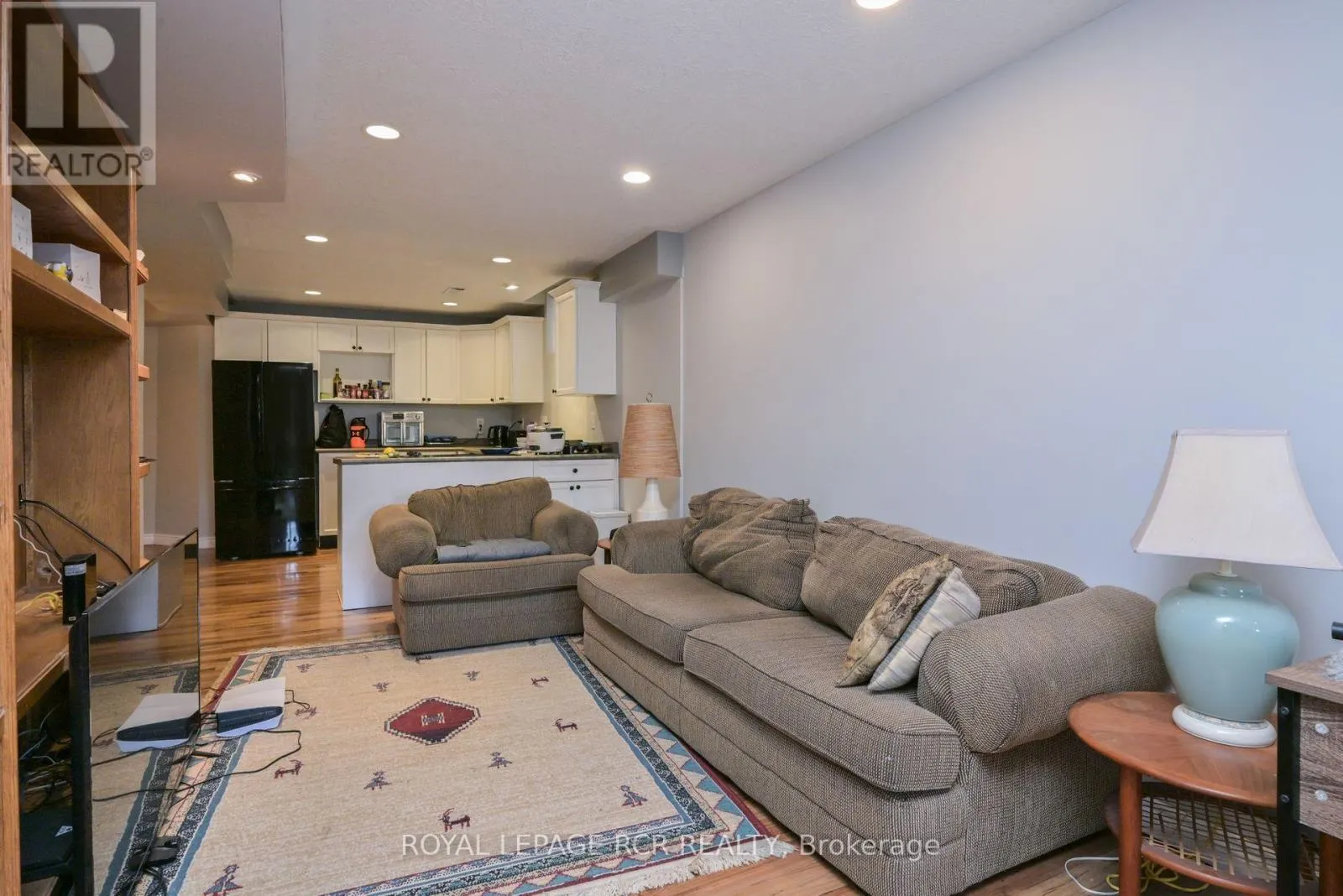 24 TASCONA COURT
