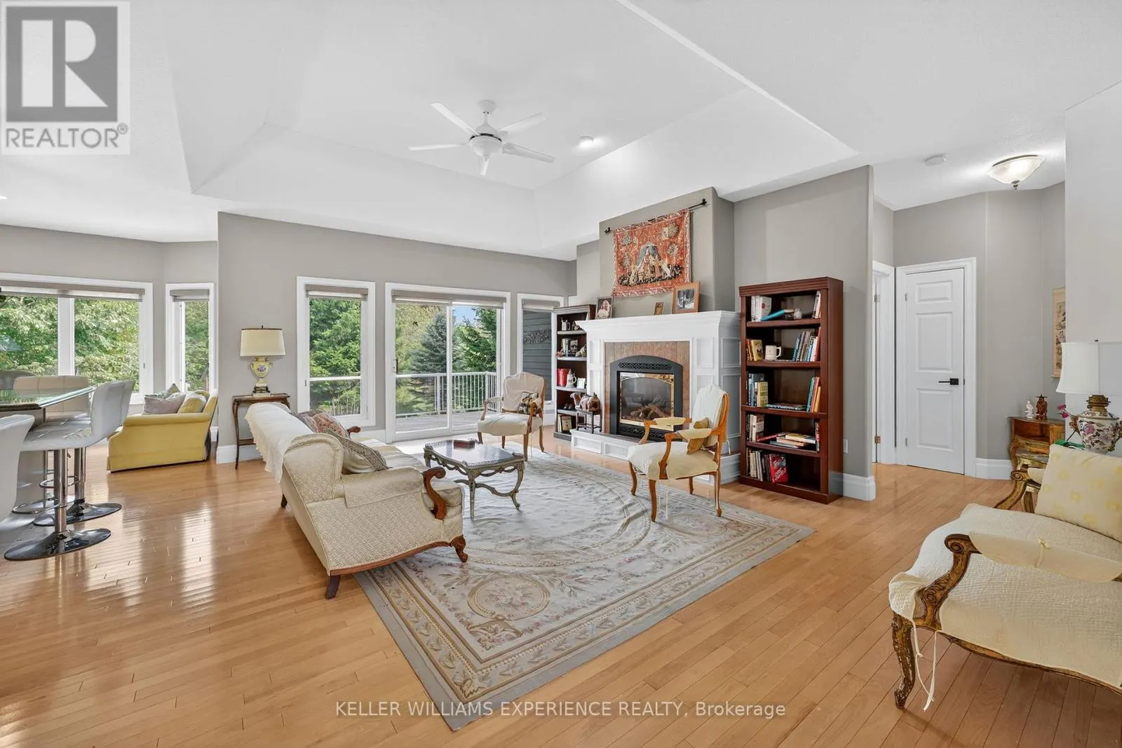 25 BRIDLE PATH