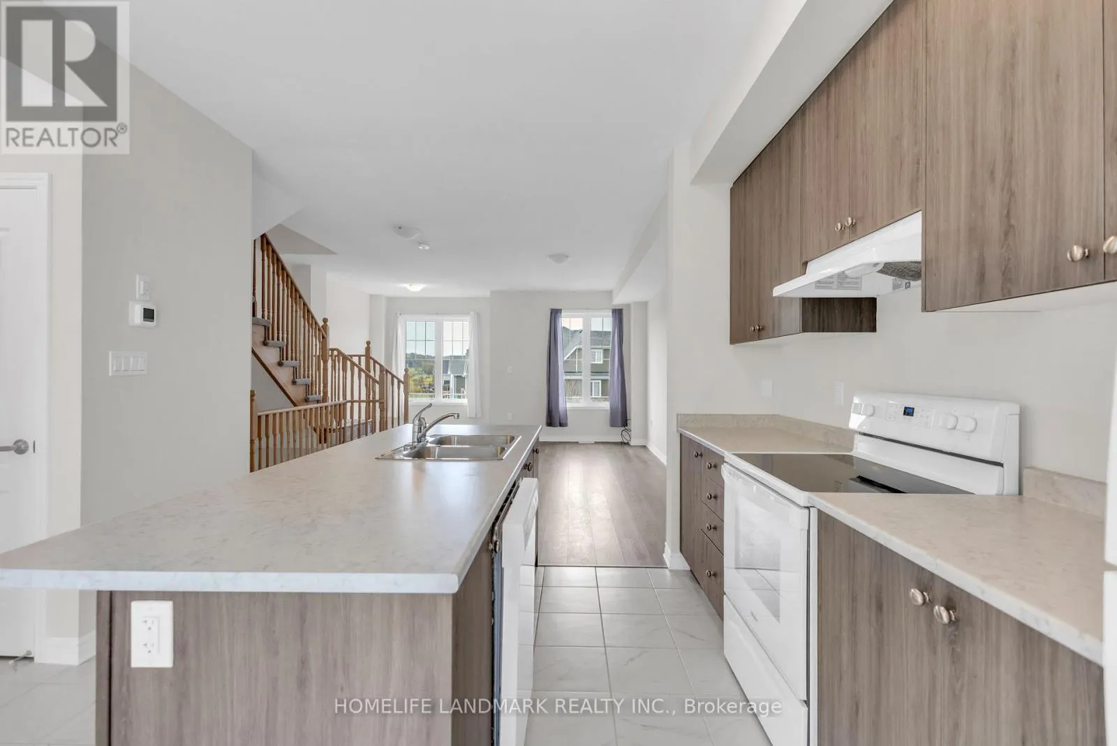 6 SPENCER BOULEVARD
