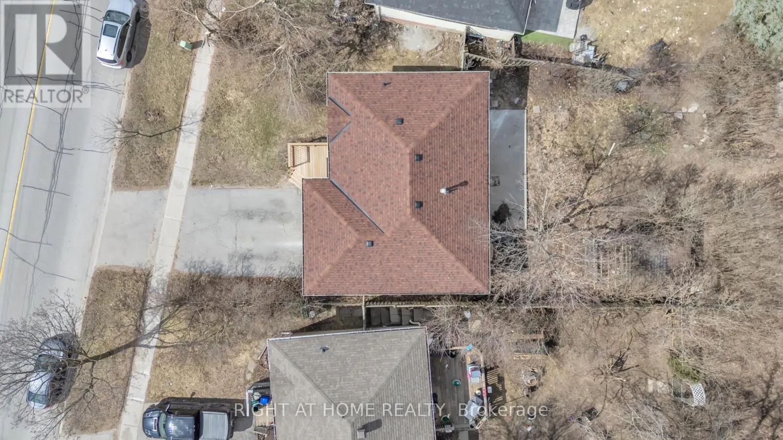192 EDGEHILL (UPPER) DRIVE