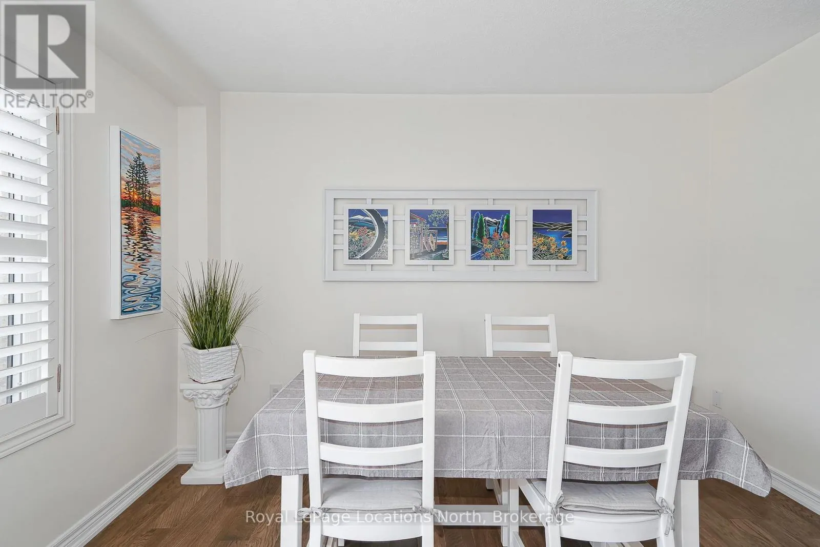 35 SILVER GLEN BOULEVARD