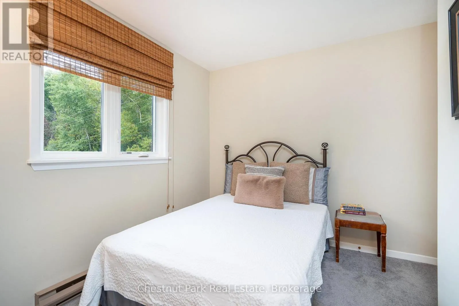 29 TRAFALGAR ROAD