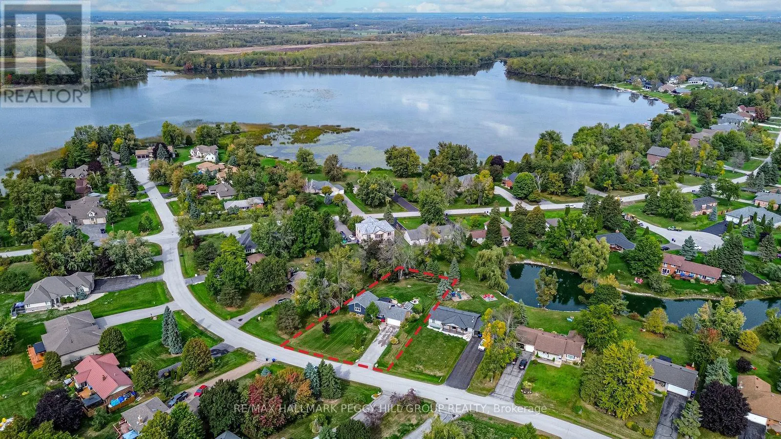 7 SANDLEWOOD TRAIL