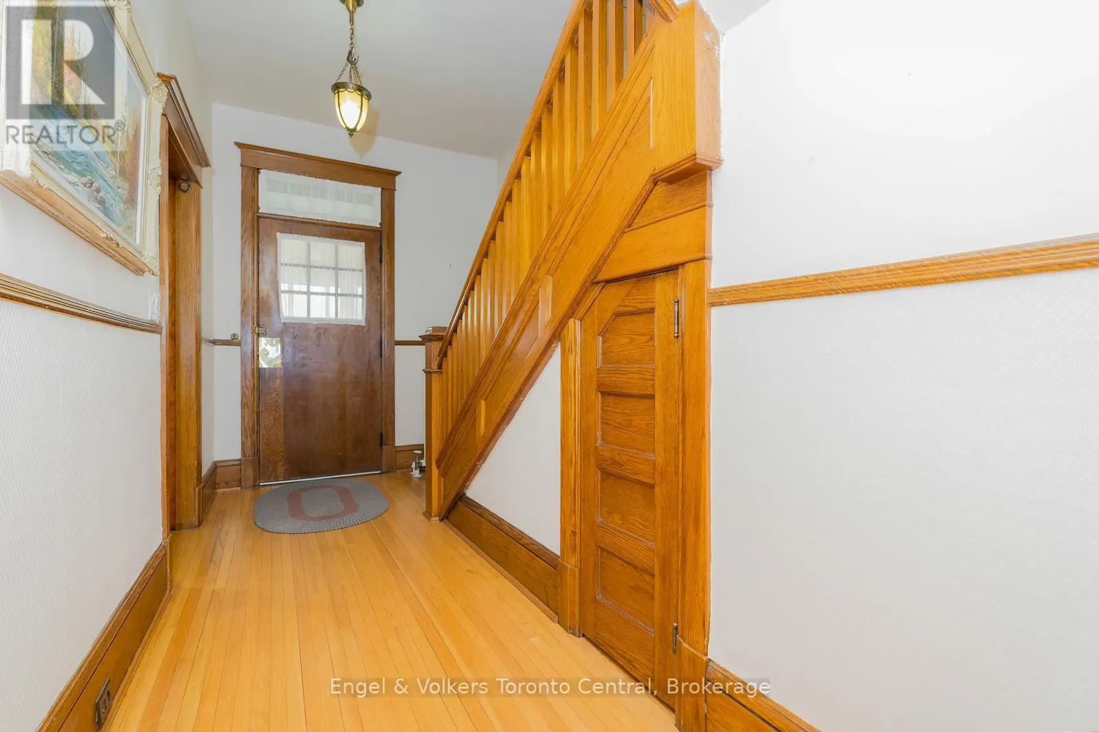299 NAPIER STREET