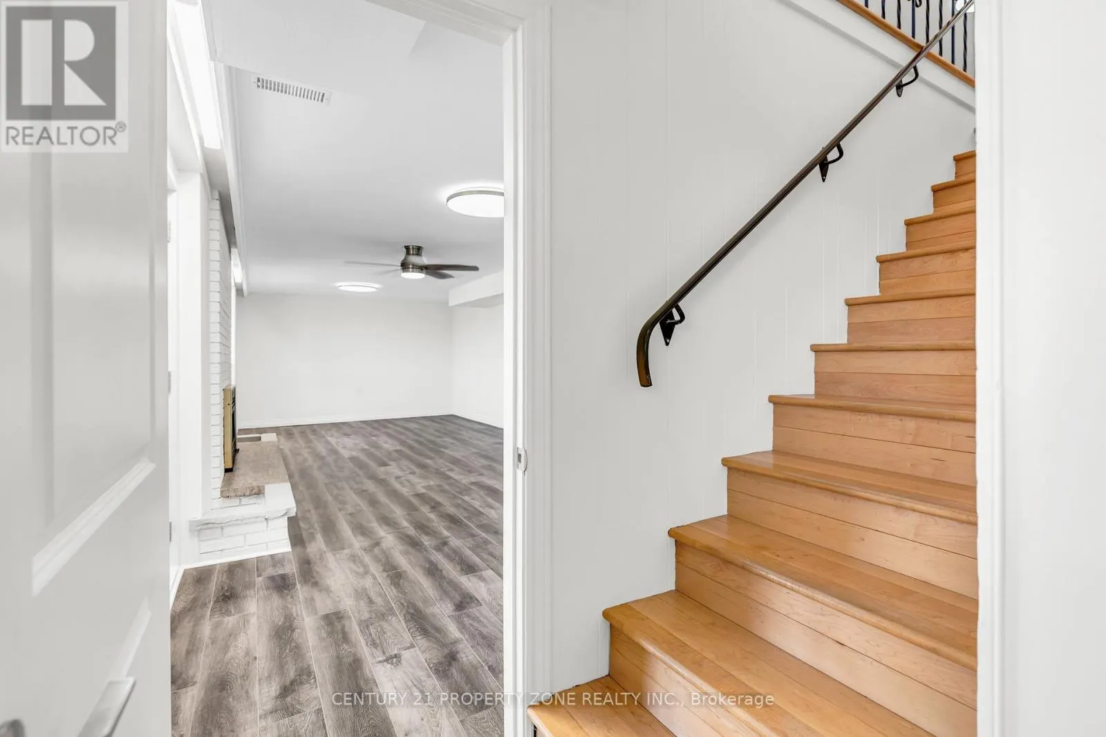 1312 RIVER ROAD W