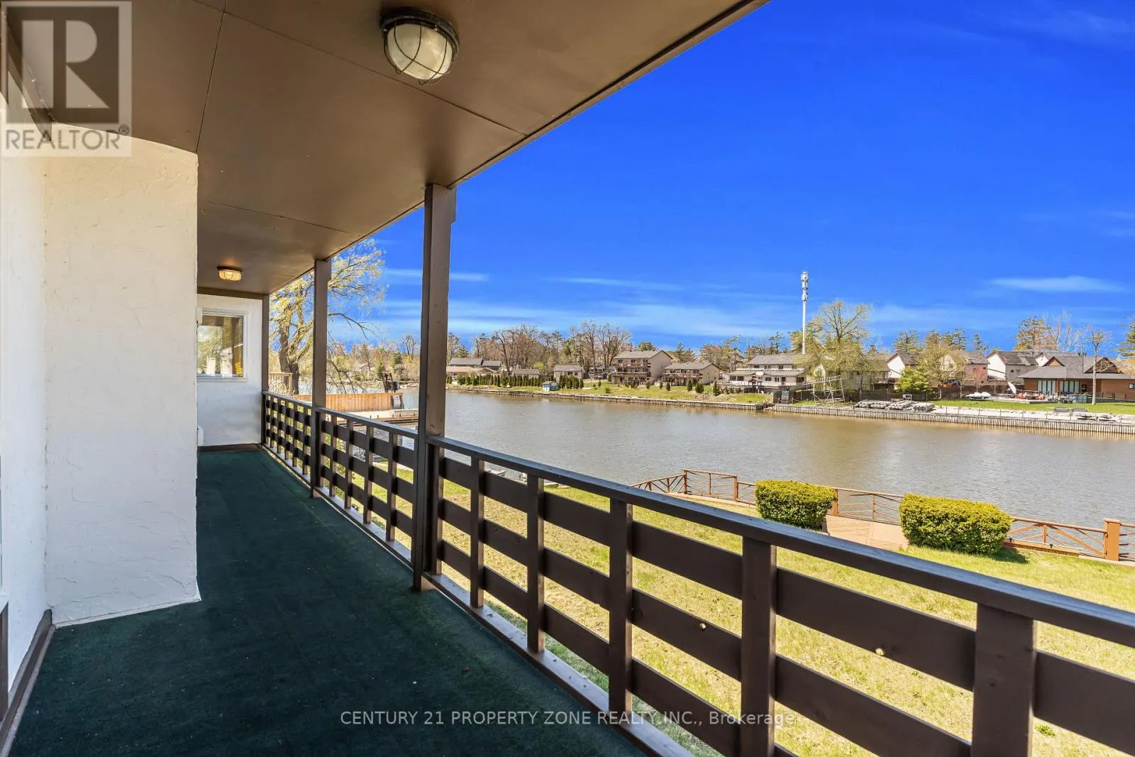 1312 RIVER ROAD W