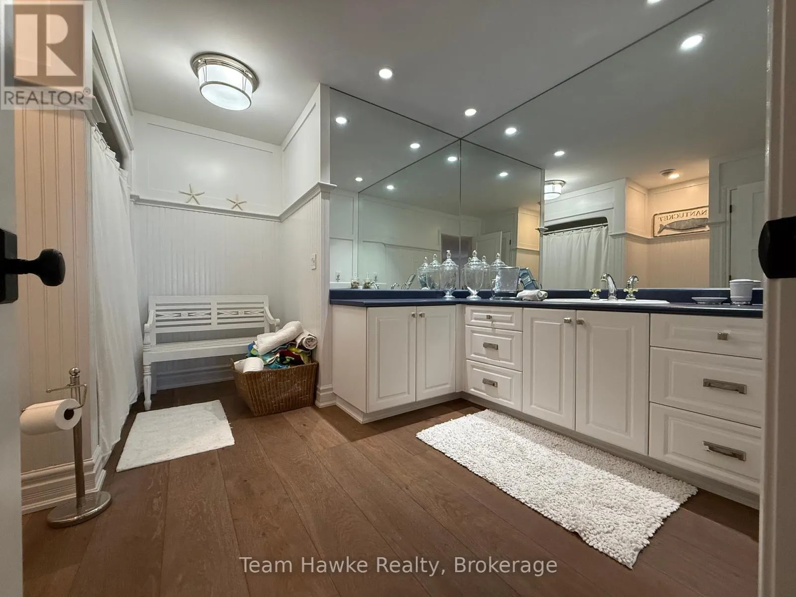 192 GILWOOD PARK DRIVE