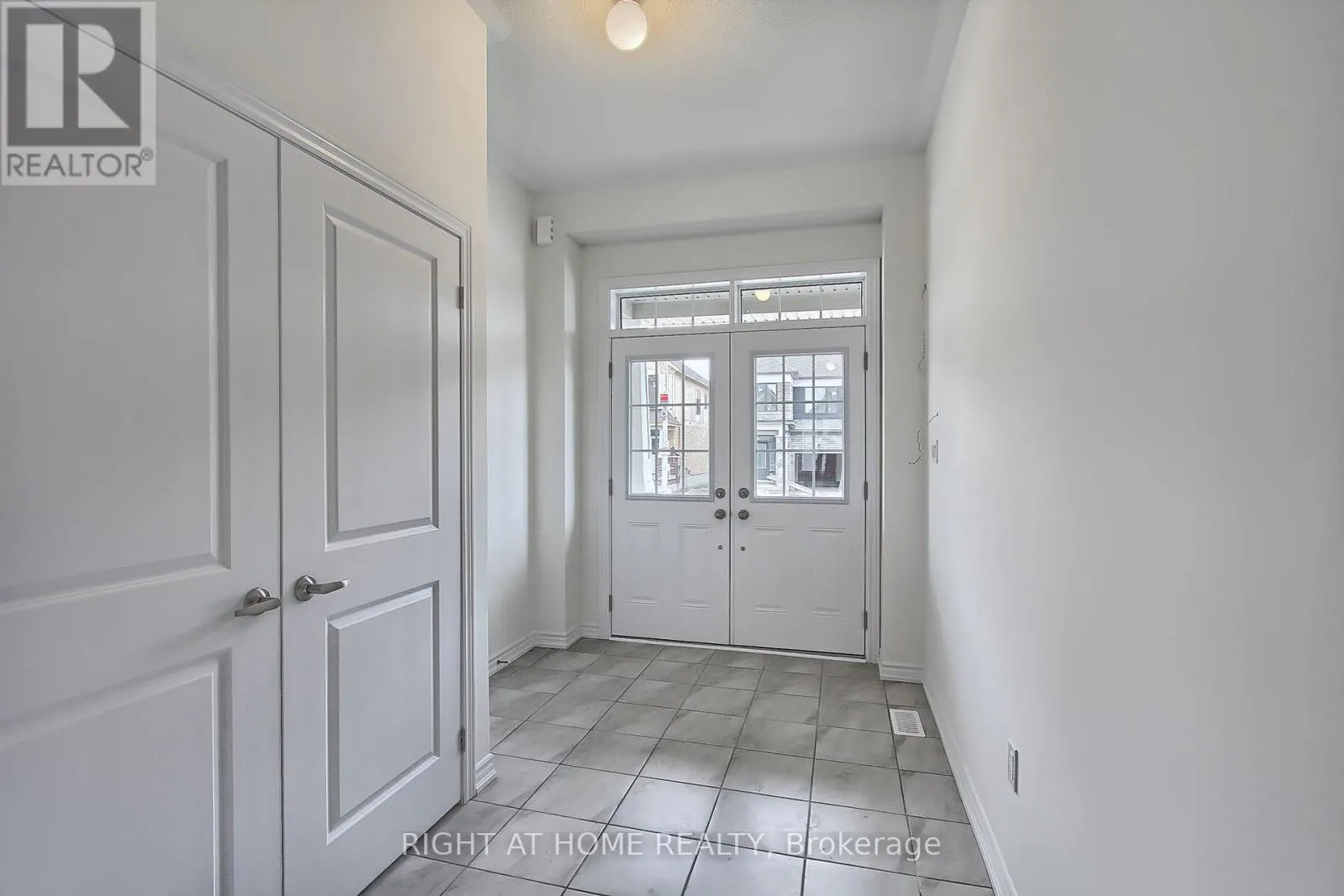 15 DURHAM AVENUE