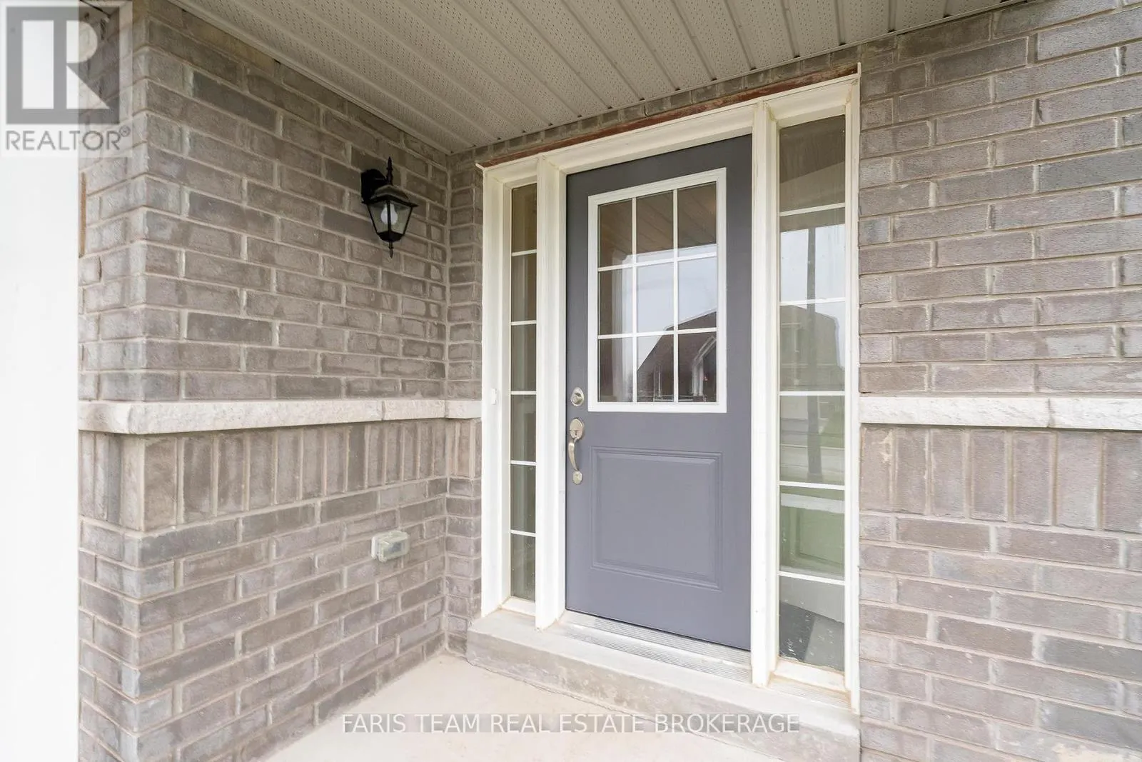 276 SPRINGFIELD CRESCENT