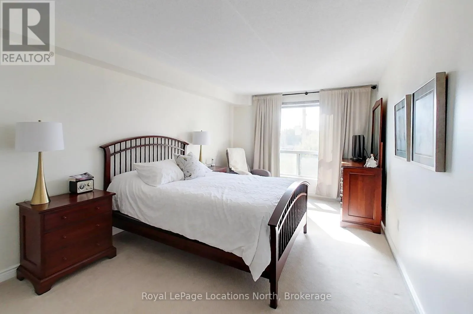 307 - 172 EIGHTH STREET, #307