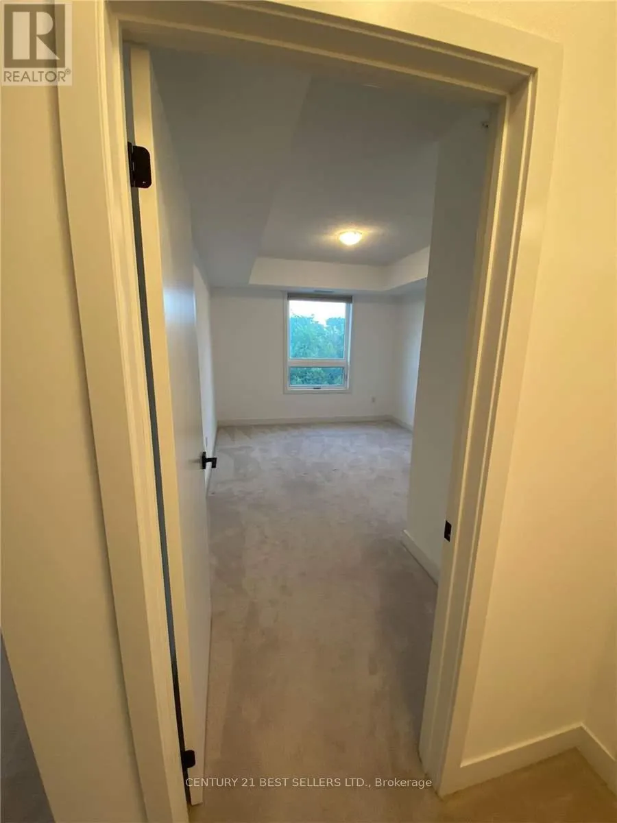 308 - 5 CHEF LANE
