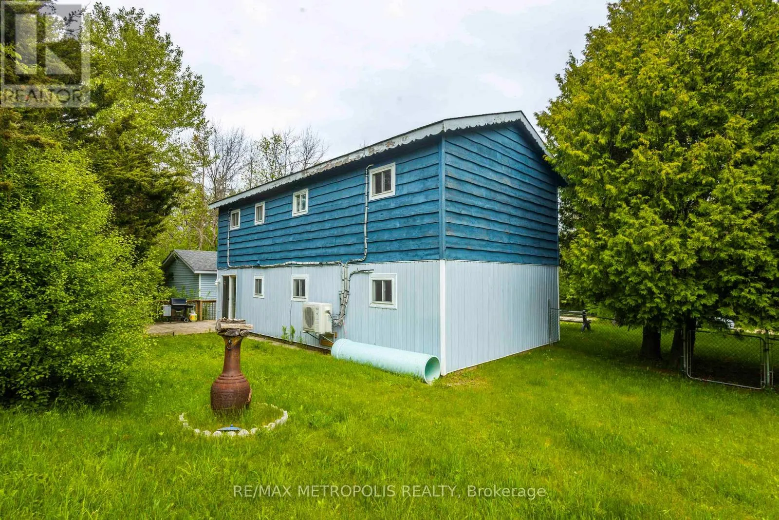 56 GEORGIAN MANOR DRIVE
