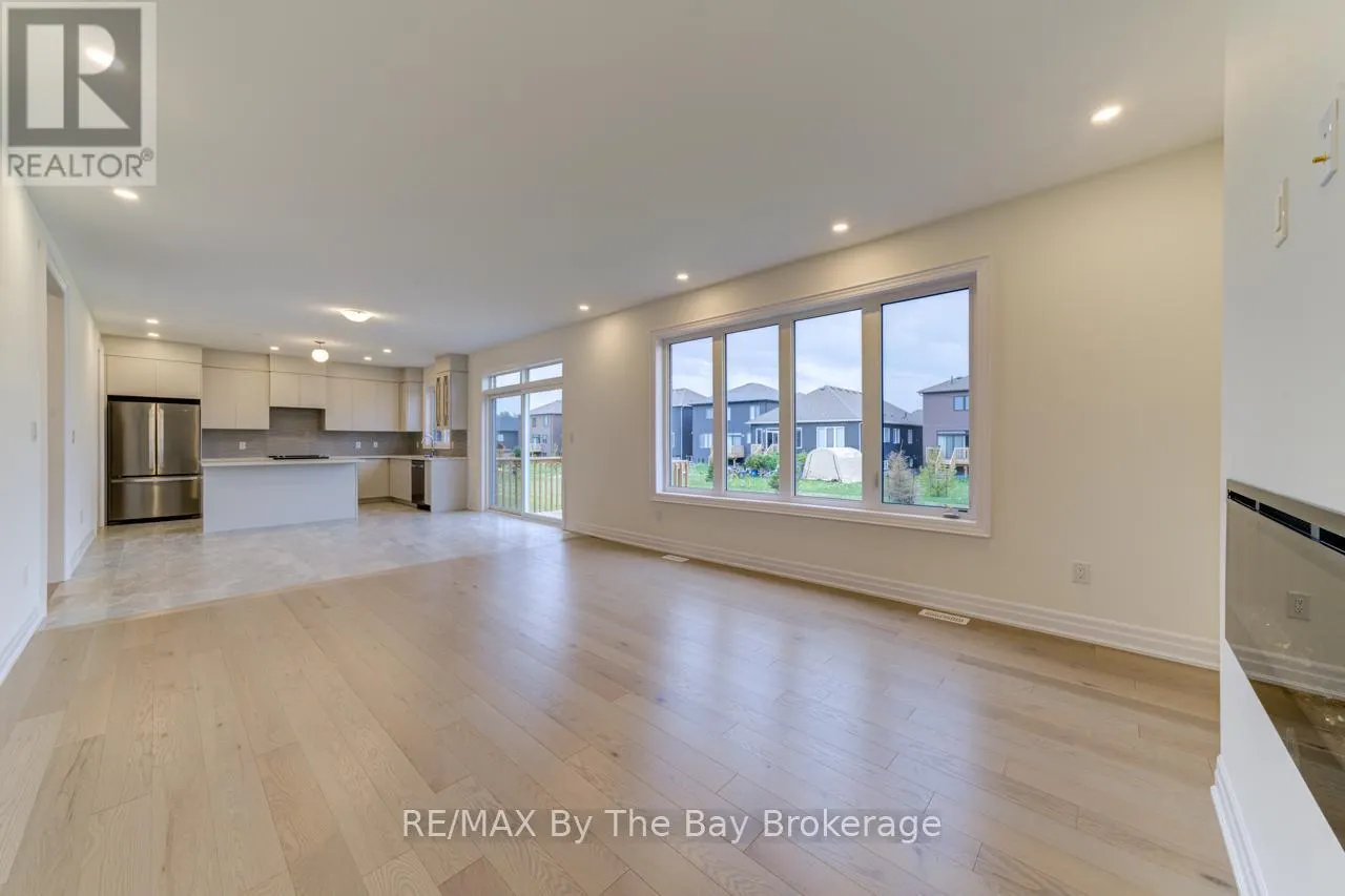 186 MAPLESIDE DRIVE