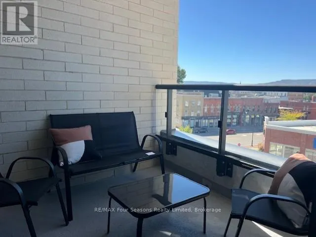 419 - 31 HURON STREET, #419