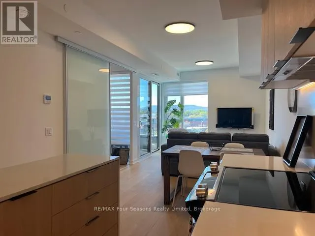 419 - 31 HURON STREET, #419