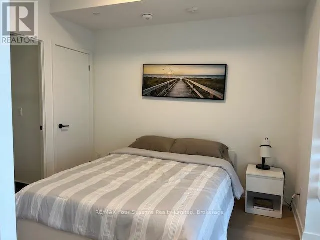 419 - 31 HURON STREET, #419