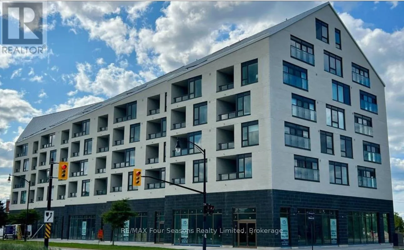 419 - 31 HURON STREET, #419