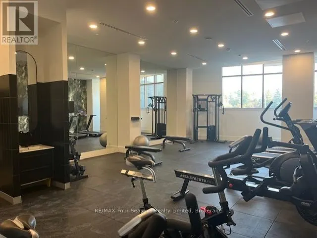 419 - 31 HURON STREET, #419