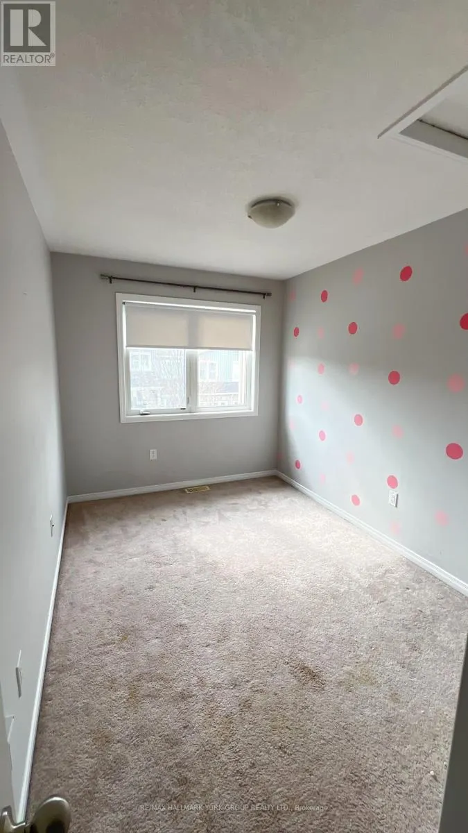 9 - 75 PRINCE WILLIAM WAY