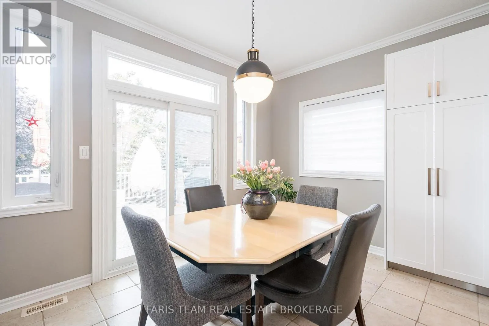 135 SANDRINGHAM DRIVE