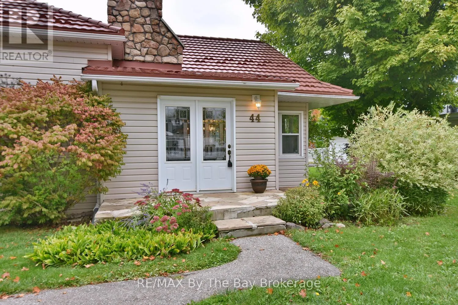 44 PETER STREET