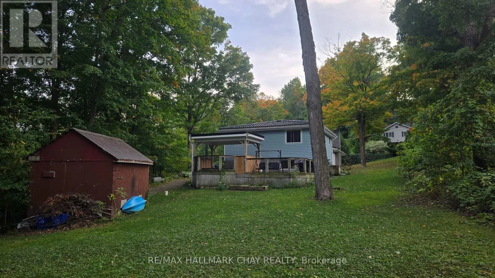 219 SUNNYSIDE DRIVE
