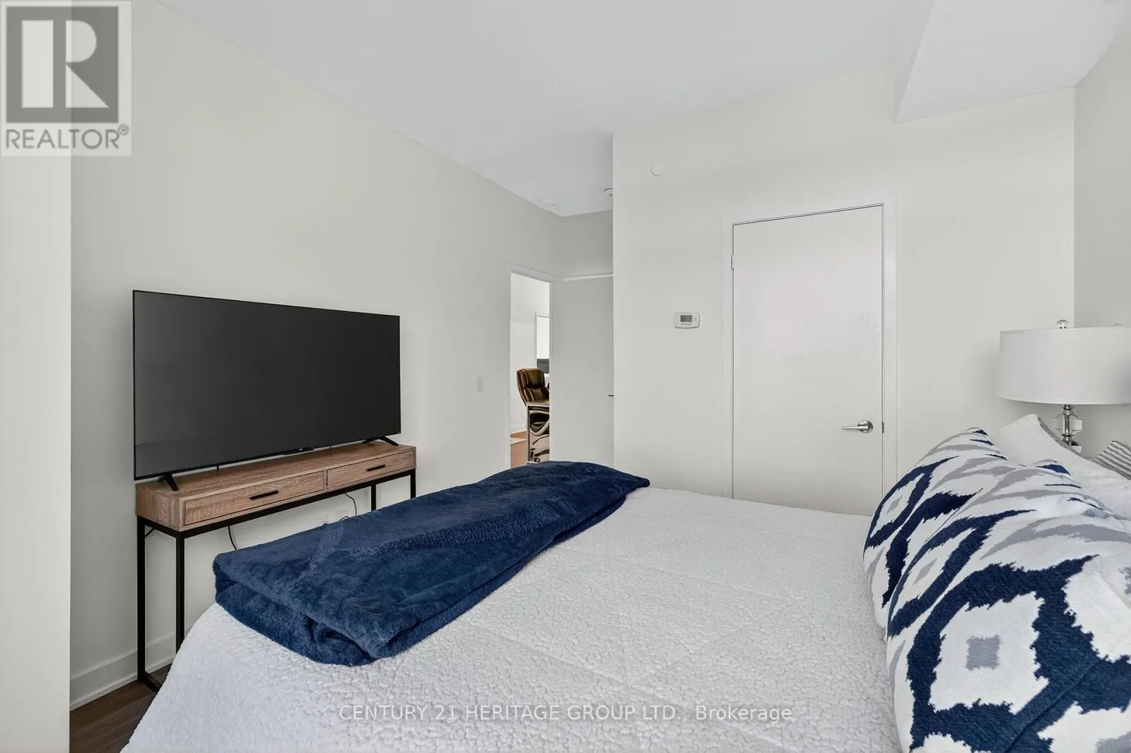 603 - 681 YONGE STREET