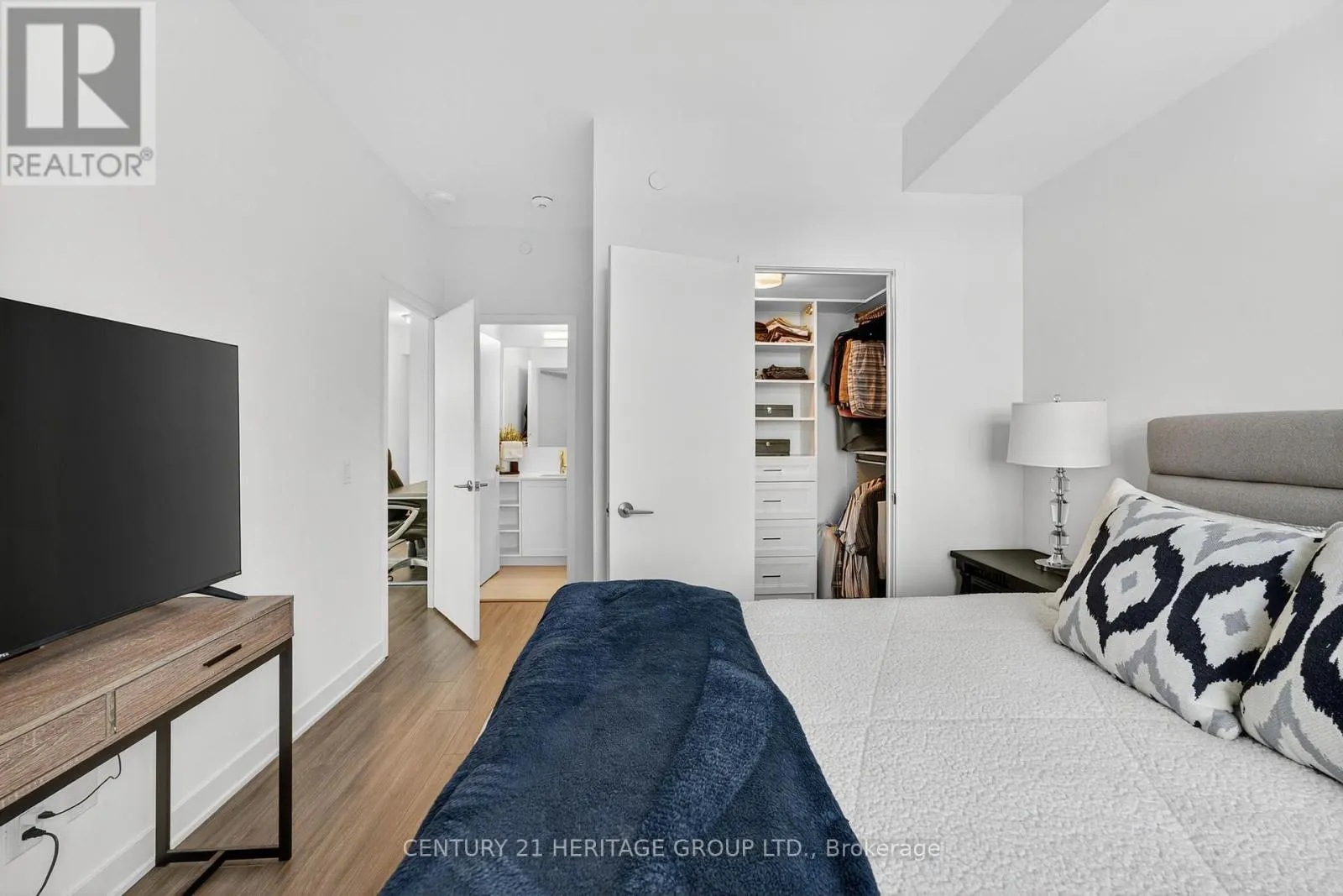 603 - 681 YONGE STREET