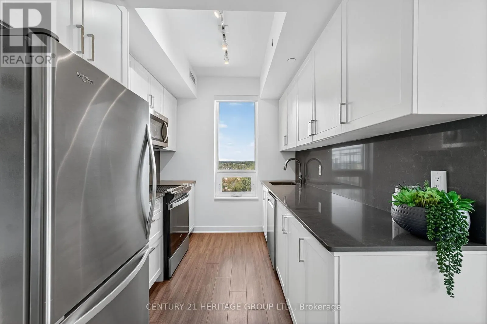 603 - 681 YONGE STREET