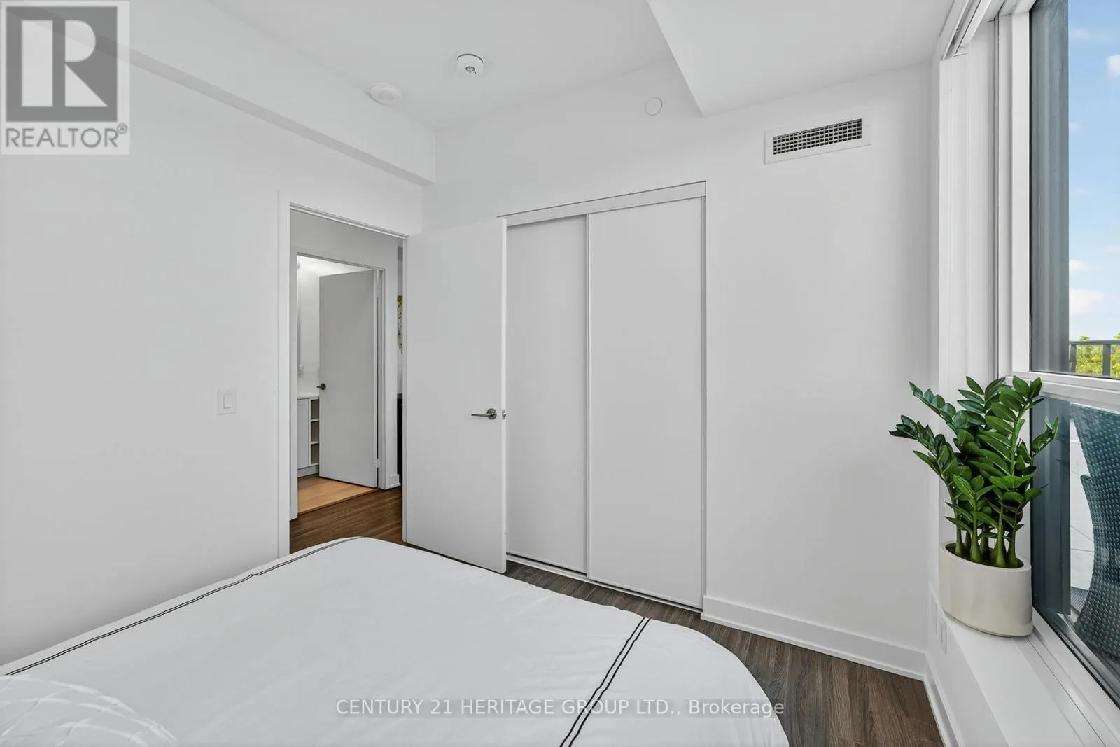 603 - 681 YONGE STREET