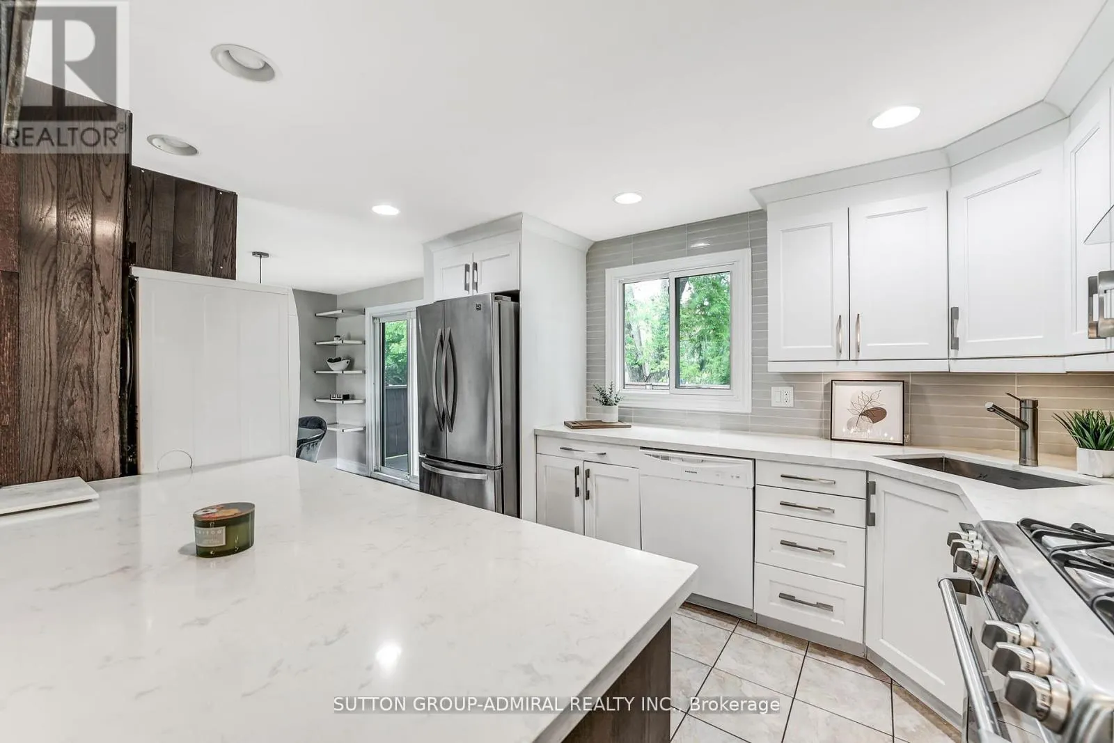 14 CHIPPAWA COURT