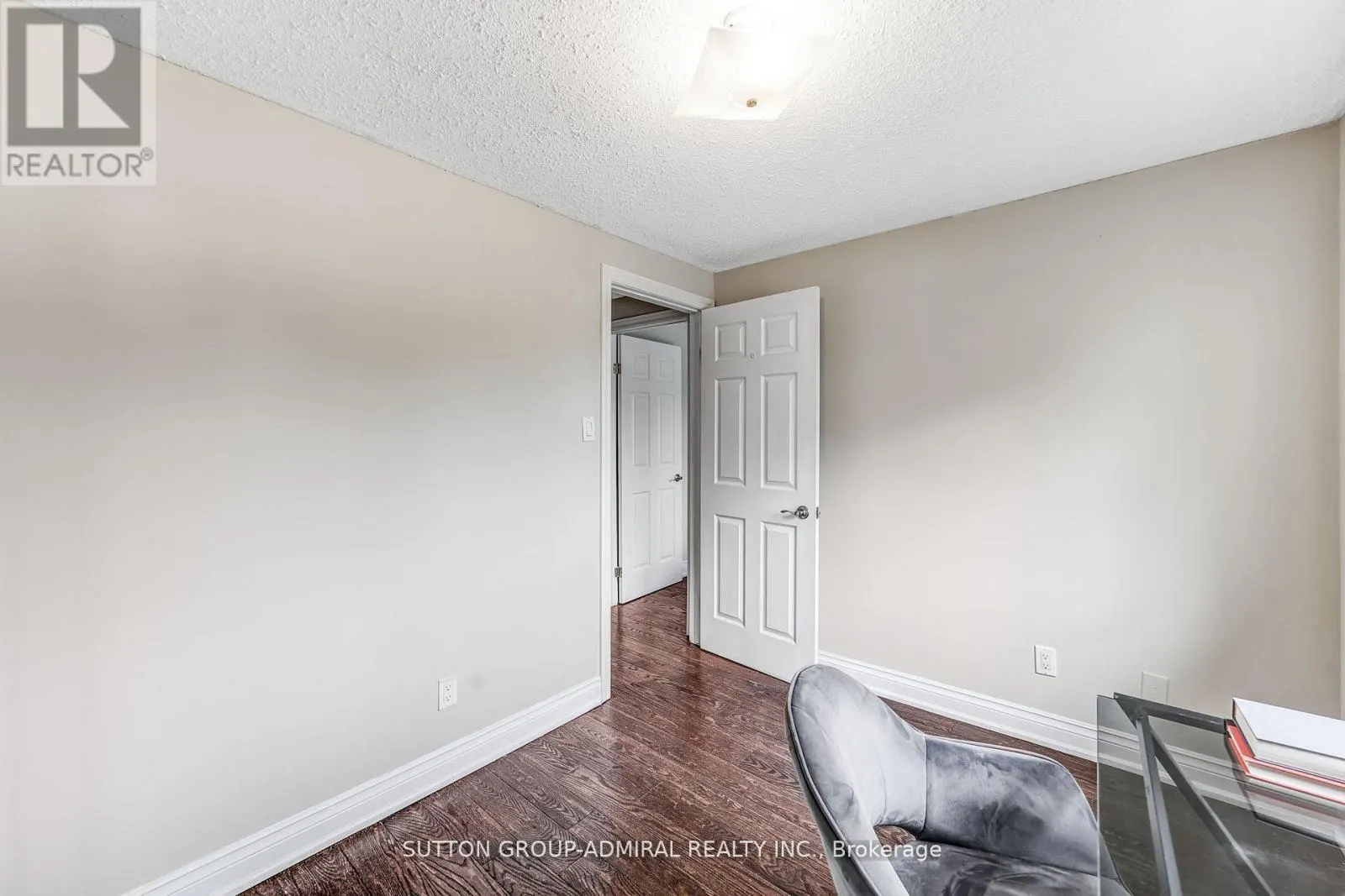 14 CHIPPAWA COURT