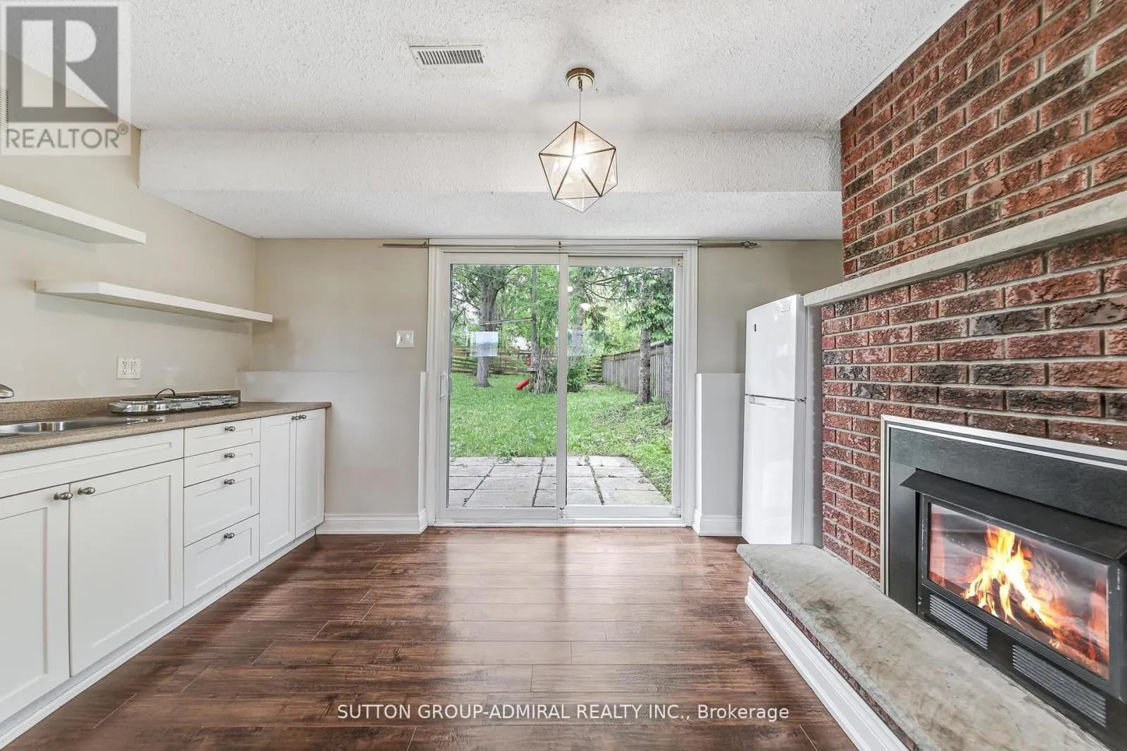 14 CHIPPAWA COURT