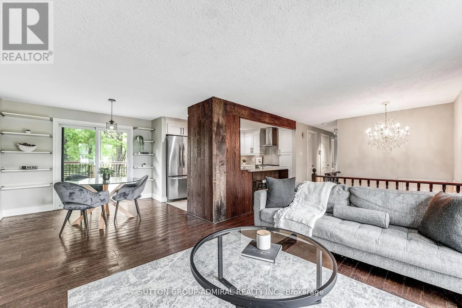 14 CHIPPAWA COURT