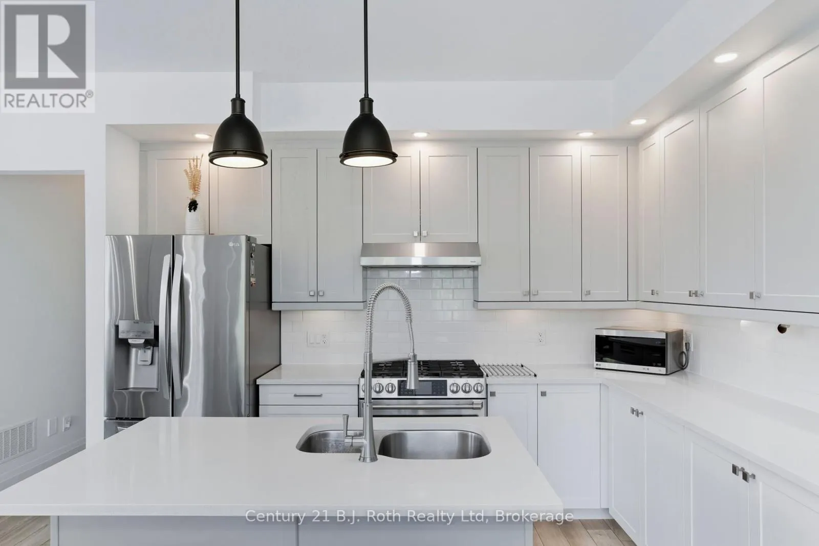129 - 67 DISCOVERY TRAIL, #129