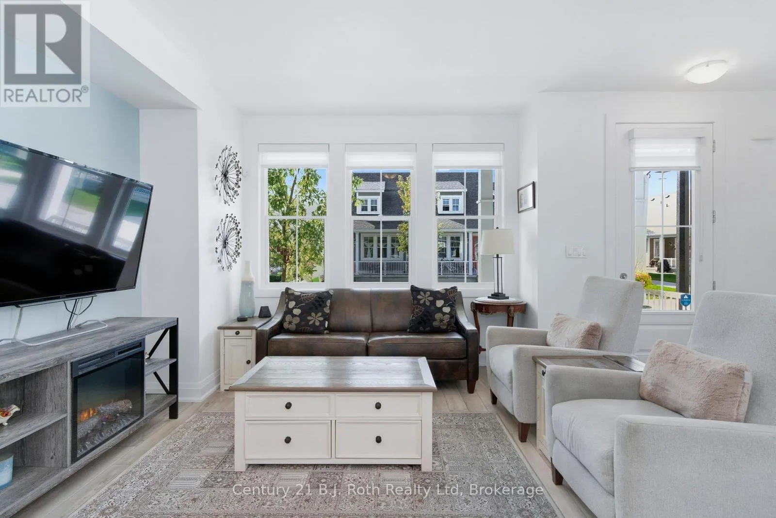 129 - 67 DISCOVERY TRAIL, #129