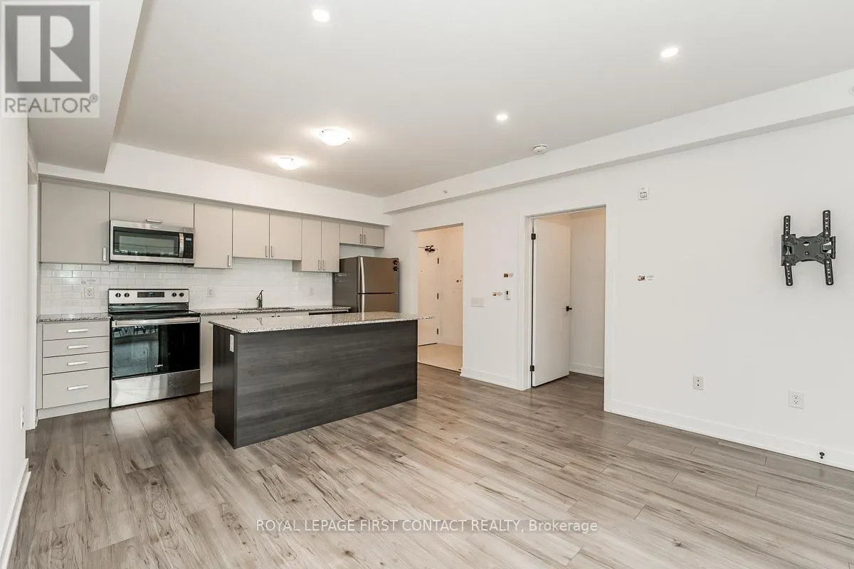 207 - 1 CHEF LANE