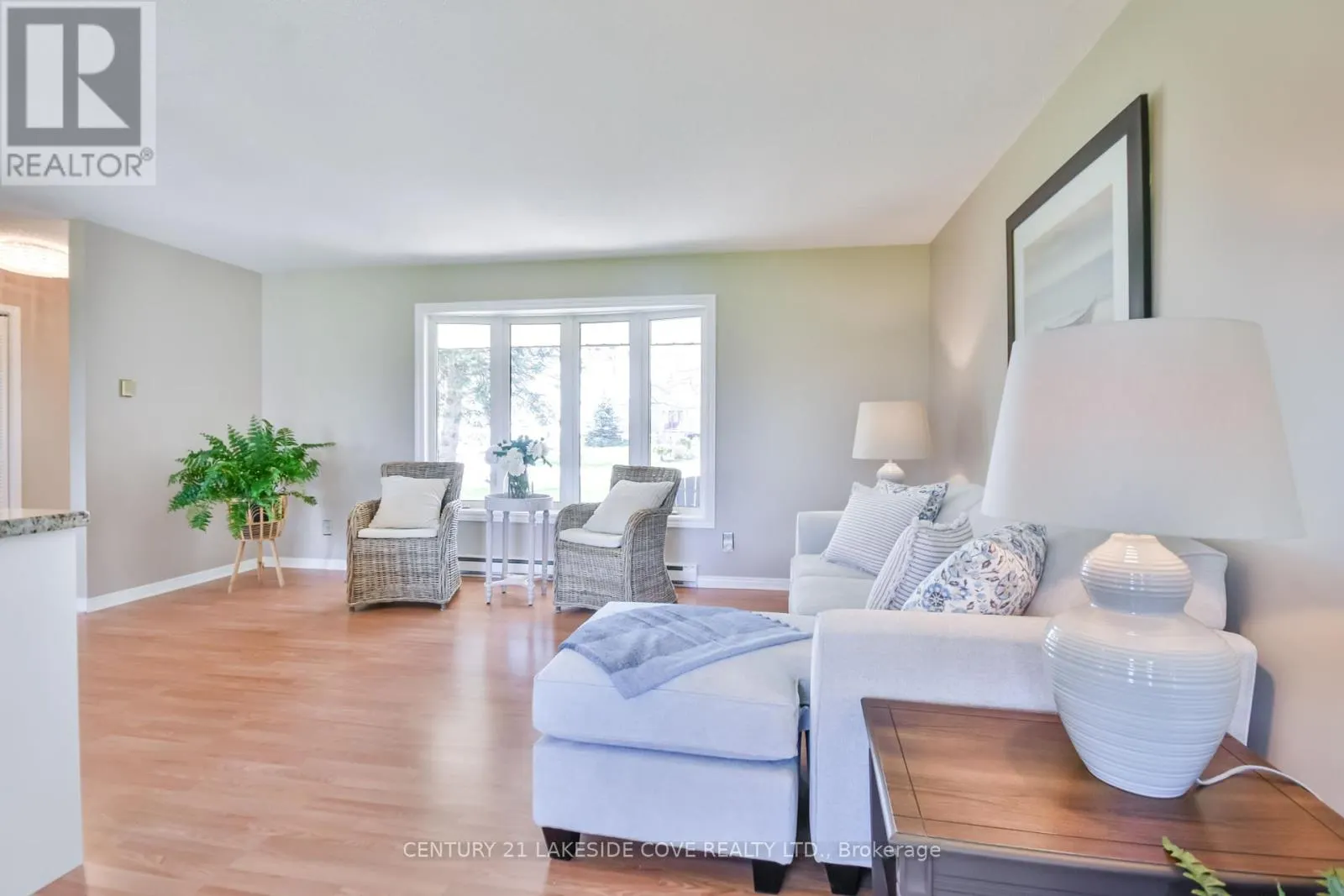 121 BAYSHORE DRIVE