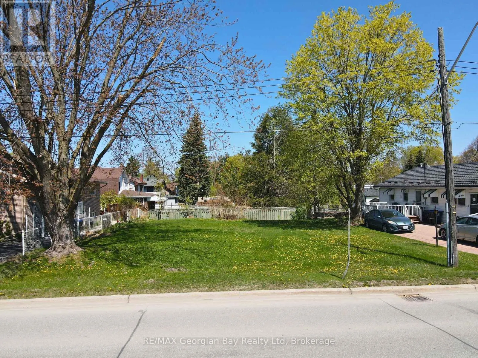 450 ROBERT STREET