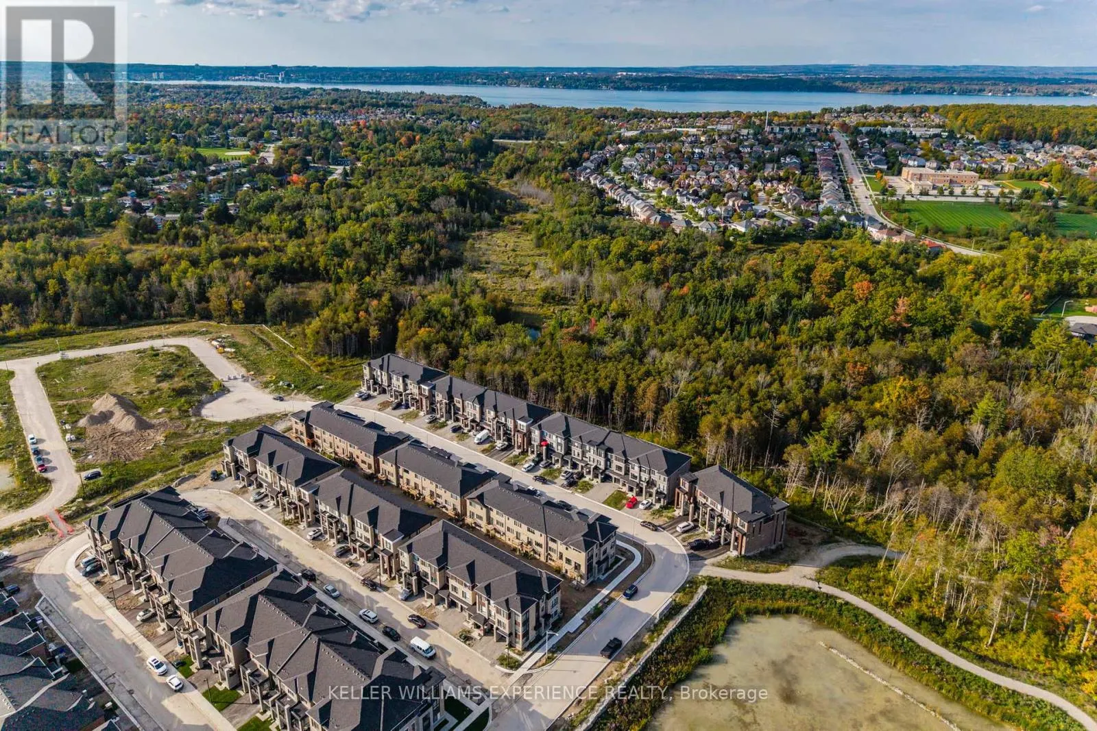 115 BLUE FOREST CRESCENT