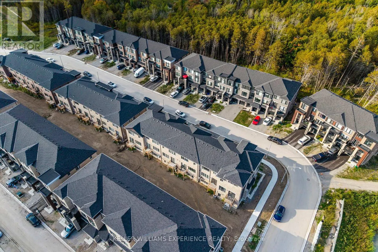 115 BLUE FOREST CRESCENT