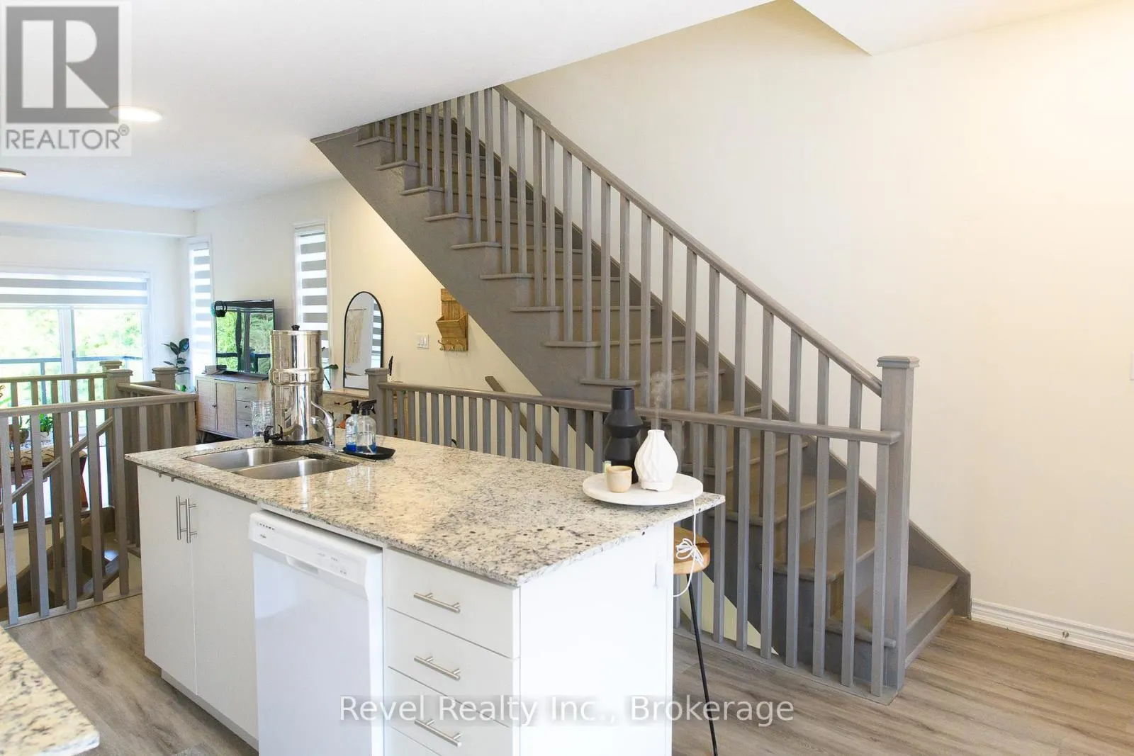 14 WINTERS CRESCENT