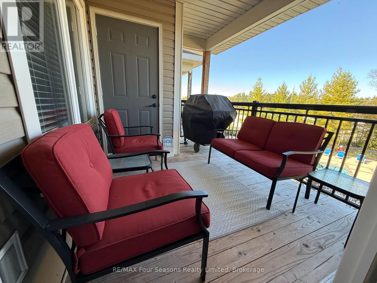 302 - 3 BRANDY LANE DRIVE, #302