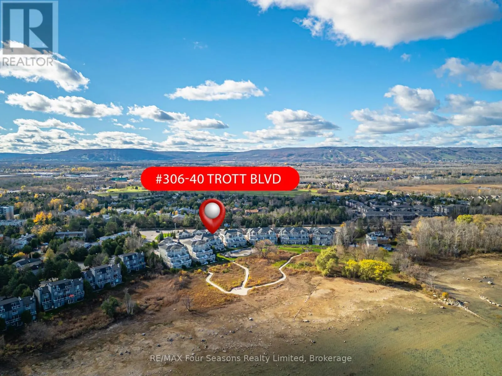 306 - 40 TROTT BOULEVARD, #306