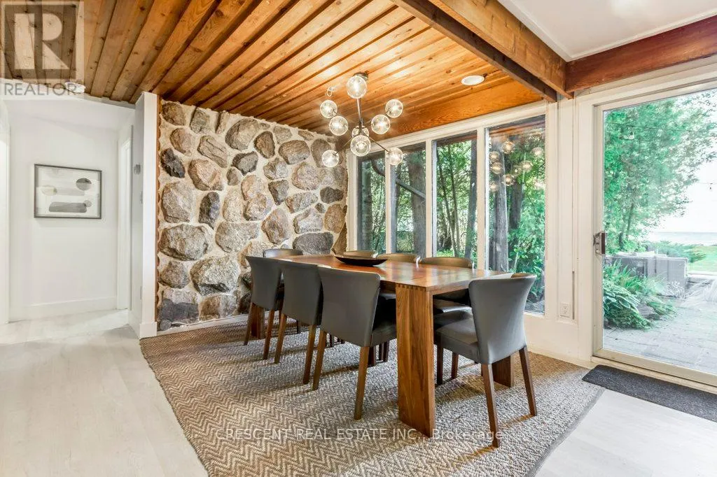 37 GEORGIAN MANOR DRIVE