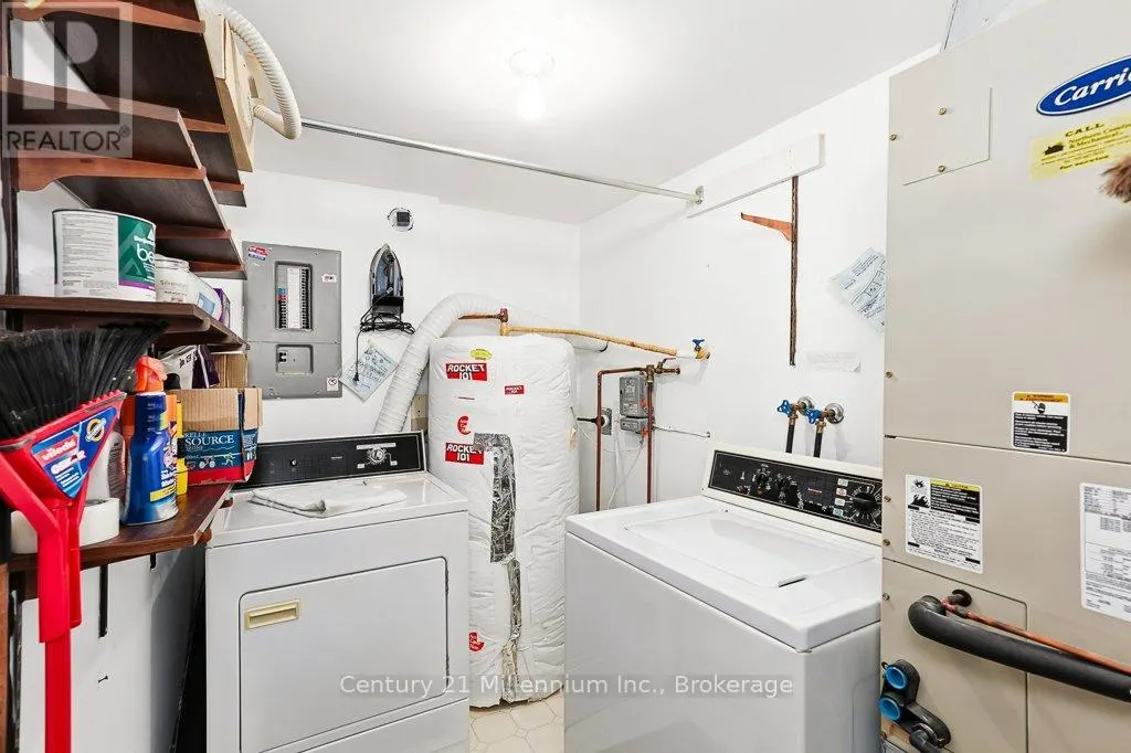 24 - 409 MARINERS WAY, #24